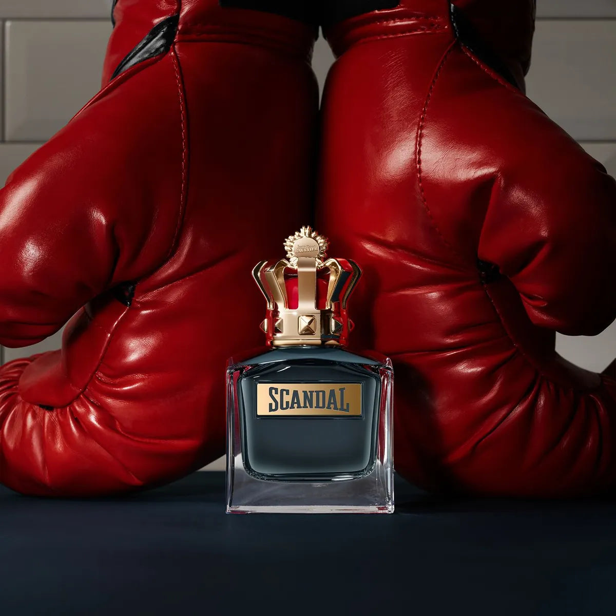 Scandal - Hombre